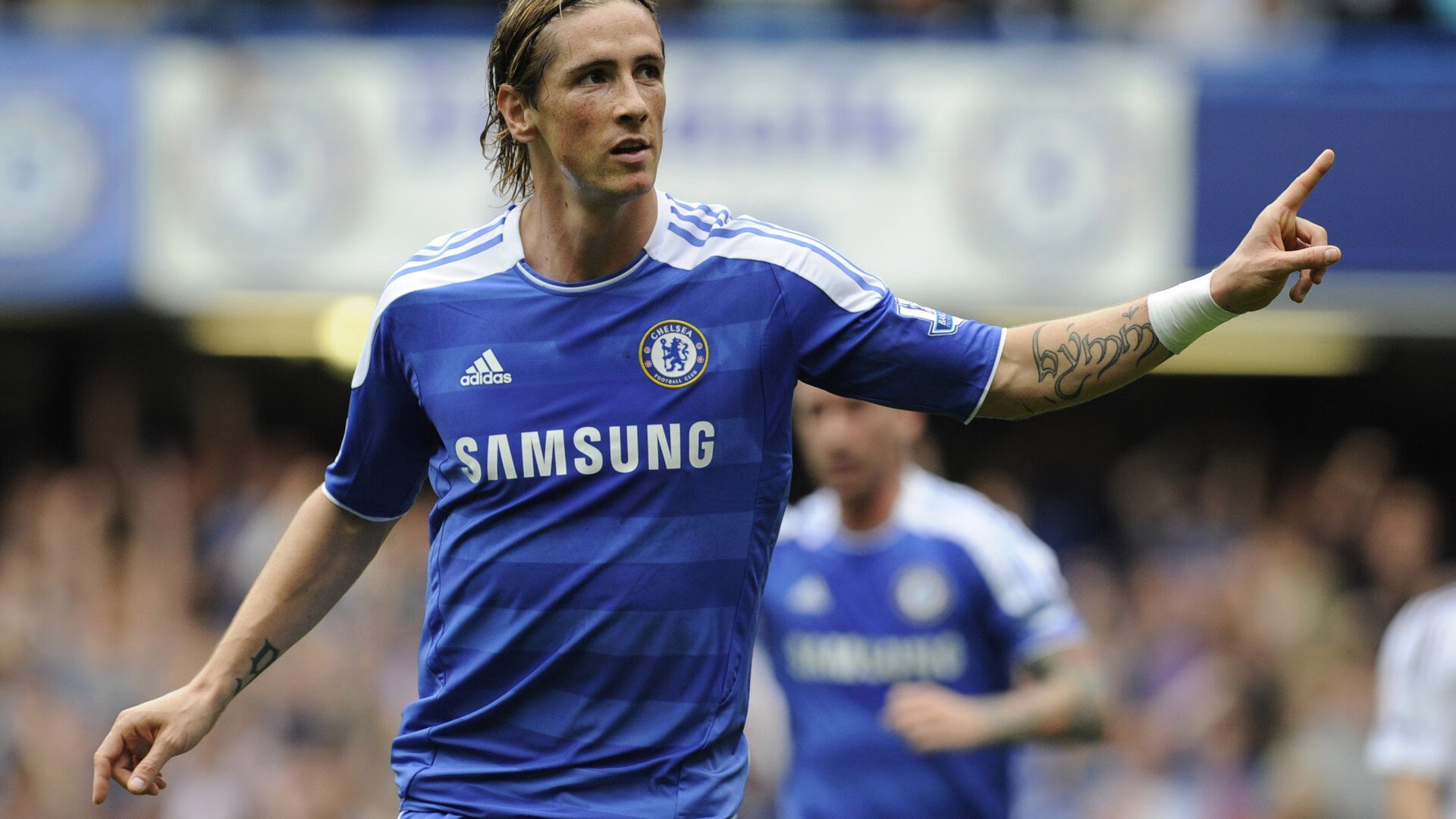 哈兰德双响加机器人舞,曼城3-1伯恩茅斯取主场9连胜,哈兰德曼城队长