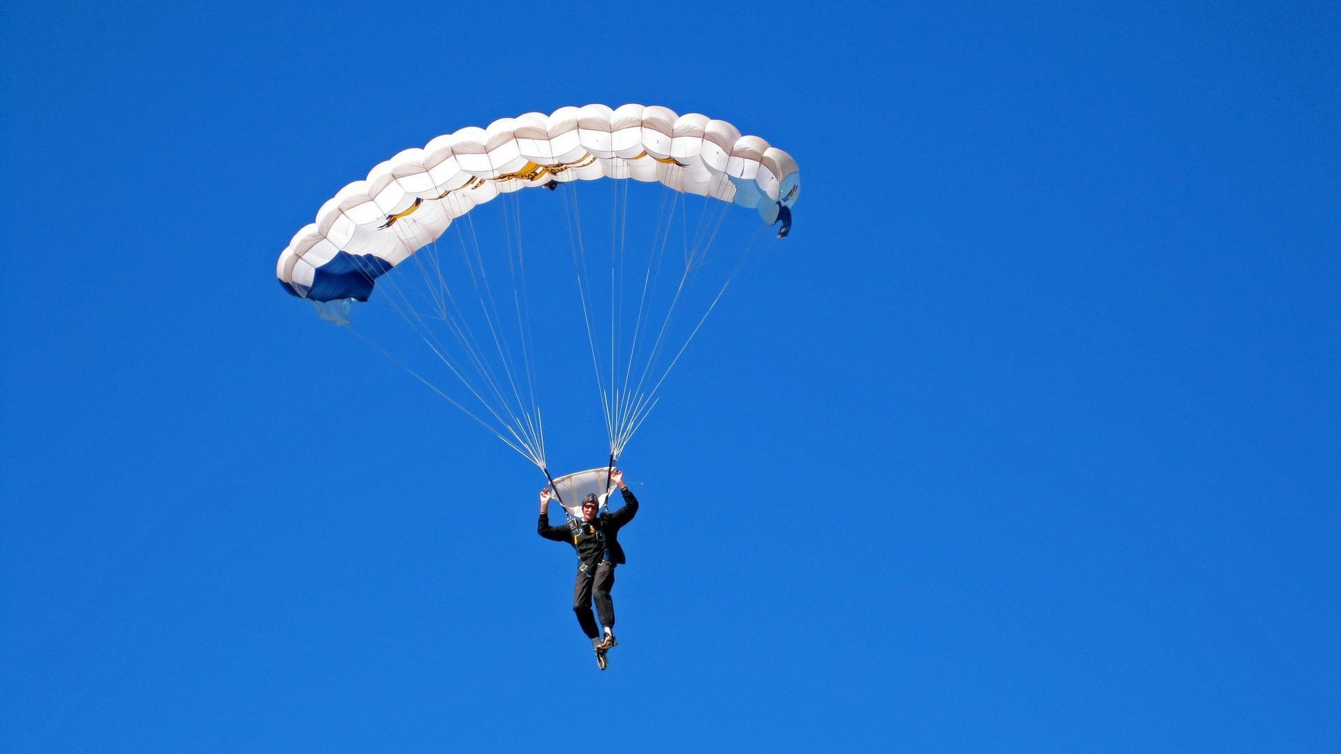 青少年体育技能比赛制作“趣味+科技”互动环节提升参与感